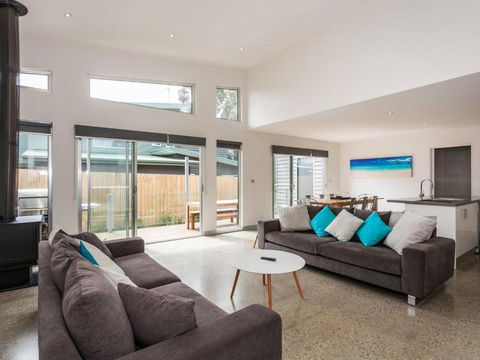 ANGLE By THE SEA Anglesea - Sunshine Coast Guide 5