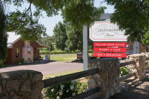 OXENBERRY FARM - Sunshine Coast Guide 4