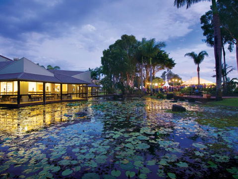 Apartments At 2 Landsborough - Sunshine Coast Guide 1
