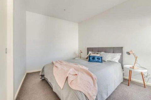 Marina View Apartment - Sunshine Coast Guide 5
