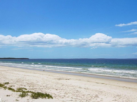 The Shabby Shell Fresh & Inviting - Sunshine Coast Guide 6