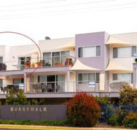 Boardwalk Apartment 6 - Sunshine Coast Guide