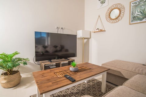 Peaceful 2kingbed Rootyhill Townhouse Near Station - Sunshine Coast Guide 2