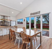 Thunder Point Cottage - Sunshine Coast Guide