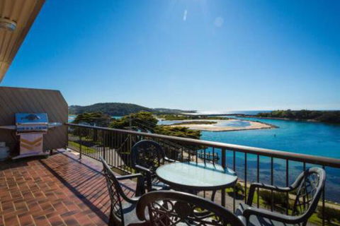 Pacific Pines Unit 5 - Sunshine Coast Guide 0