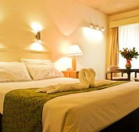Classic Queen Room 2 in Oakleigh - Sunshine Coast Guide