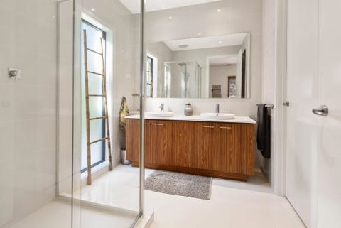 CATALINA MOUNT ELIZA - Sunshine Coast Guide 4
