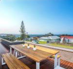 Coastal Horizons - Sunshine Coast Guide