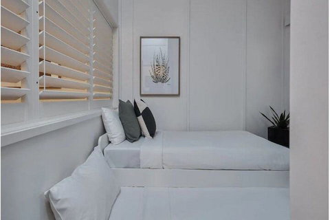 COCOMO VILLA - Sunshine Coast Guide 5