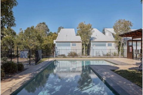 COCOMO VILLA - Sunshine Coast Guide 0
