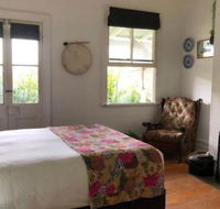 The Residence Stylish Comfort with Fireplace - Sunshine Coast Guide
