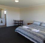 Redgate B  B - Sunshine Coast Guide