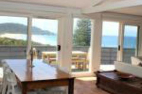 AQUA VIEW - Sunshine Coast Guide 0