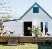 Harpsichord House - Sunshine Coast Guide