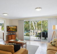Luxury Boardwalk Apartment Unit 7 - Sunshine Coast Guide