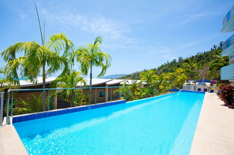 Spacious Tropical Sanctuary Ocean Views - Sunshine Coast Guide 6