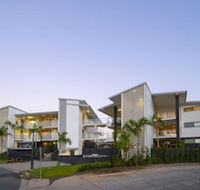 Harbour Cove - Sunshine Coast Guide