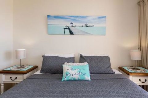 Coral Sea Views 13 Beachfront - Sunshine Coast Guide 1