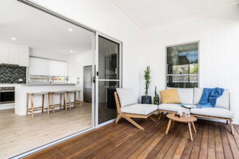 A PERFECT STAY - Caba Cabana - Sunshine Coast Guide 0