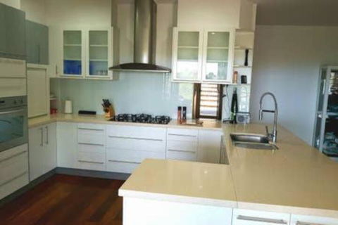 Stonehaven With Private Pool - Sunshine Coast Guide 2