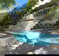 Stunning Views Great Location Sunshine Beach Unit 1 Vista Pacific 12 Bryan Street - Sunshine Coast Guide