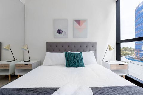 Perfect Location 2 Bdrs Apartment@glen Waverley - Sunshine Coast Guide 3