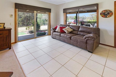 Mt Taylor Country Retreat 15 Minutes To Bairnsdale - Sunshine Coast Guide 6