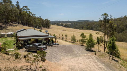 Mt Taylor Country Retreat 15 Minutes To Bairnsdale - Sunshine Coast Guide 5