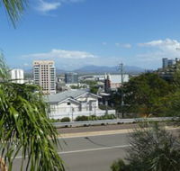 Townsville Terrace - Sunshine Coast Guide