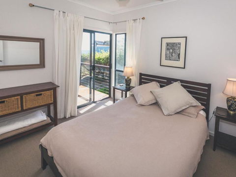 20 Lady Bay Road - Sunshine Coast Guide 4