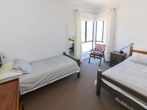 20 Lady Bay Road - Sunshine Coast Guide 2