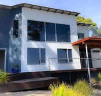 BAY of FIRES BEACH SHACK ocean views from a modern Beachhouse - Sunshine Coast Guide