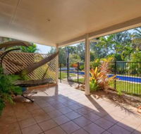 Sandy Feet Retreat Hervey Bay - Sunshine Coast Guide
