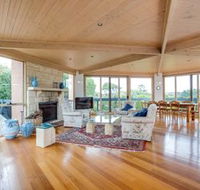 Latham Beach House - Sunshine Coast Guide