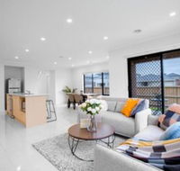 108spacious Point Cook Estate4br2btdoublegarage - Sunshine Coast Guide