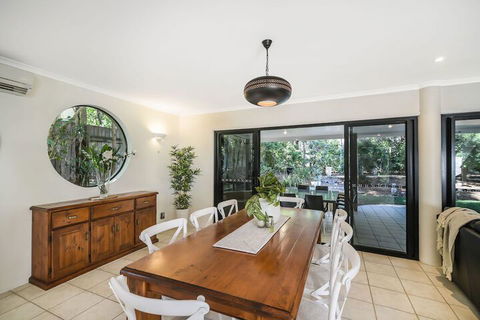 Home Away From Home, 38 Redwood Avenue, Marcus Beach, Noosa Area - Sunshine Coast Guide 2