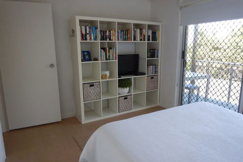 Unit 2 At 4 Pelican Street, Peregian Beach, Noosa Area - Sunshine Coast Guide 7