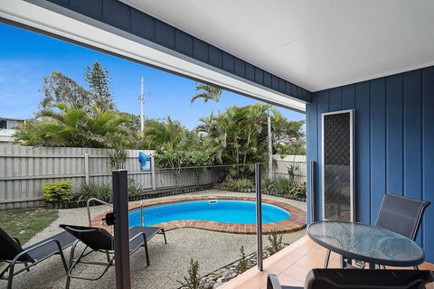 Allamanda Sands - 23 Oriole Avenue - Sunshine Coast Guide 3