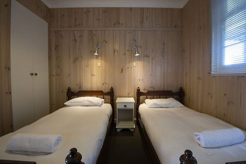 Rivendale - Sunshine Coast Guide 7