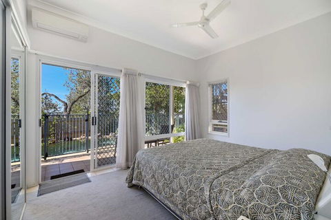 Jacana Sands 2 - 2/26 Jacana Street - Sunshine Coast Guide 5