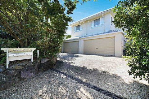 Jacana Sands 2 - 2/26 Jacana Street - Sunshine Coast Guide 1