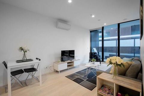 91cozy One Bedroom South Yarra Lively Neighbour - Sunshine Coast Guide 2