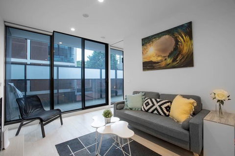 91cozy One Bedroom South Yarra Lively Neighbour - Sunshine Coast Guide 3