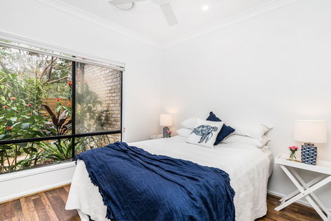 A PERFECT STAY - Julian Rocks House - Sunshine Coast Guide 6