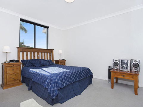 Ocean Palms Unit 2 The Entrance NSW - Sunshine Coast Guide 6