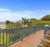 THE BEACH HIVE PET FRIENDLY OUTSIDE ONLY INLET SIDE - Sunshine Coast Guide
