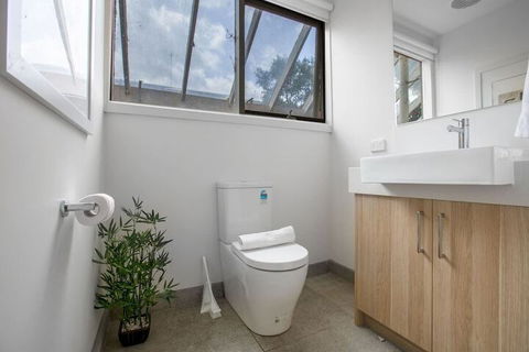 Comfy Holiday House With Pool@rosanna - Sunshine Coast Guide 3