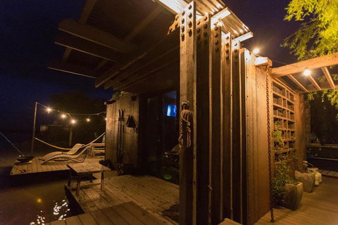 Bills Boathouse - Sunshine Coast Guide 3