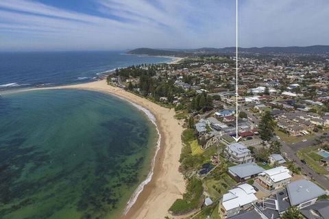 Beachfront On Werrina - Sunshine Coast Guide 2