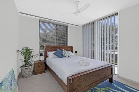 Beachfront On Werrina - Sunshine Coast Guide 5